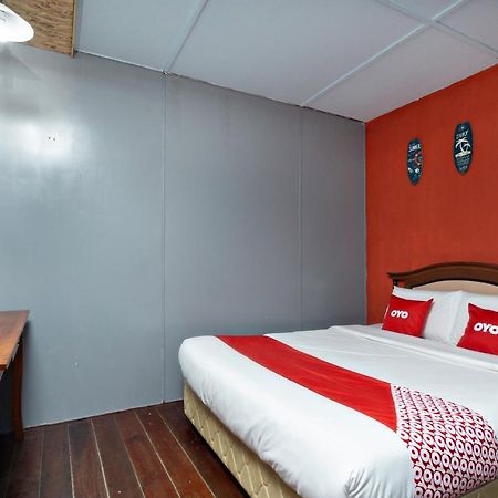 Oyo 89646 Panvill Resort Kampong Pasir Bogak Ngoại thất bức ảnh
