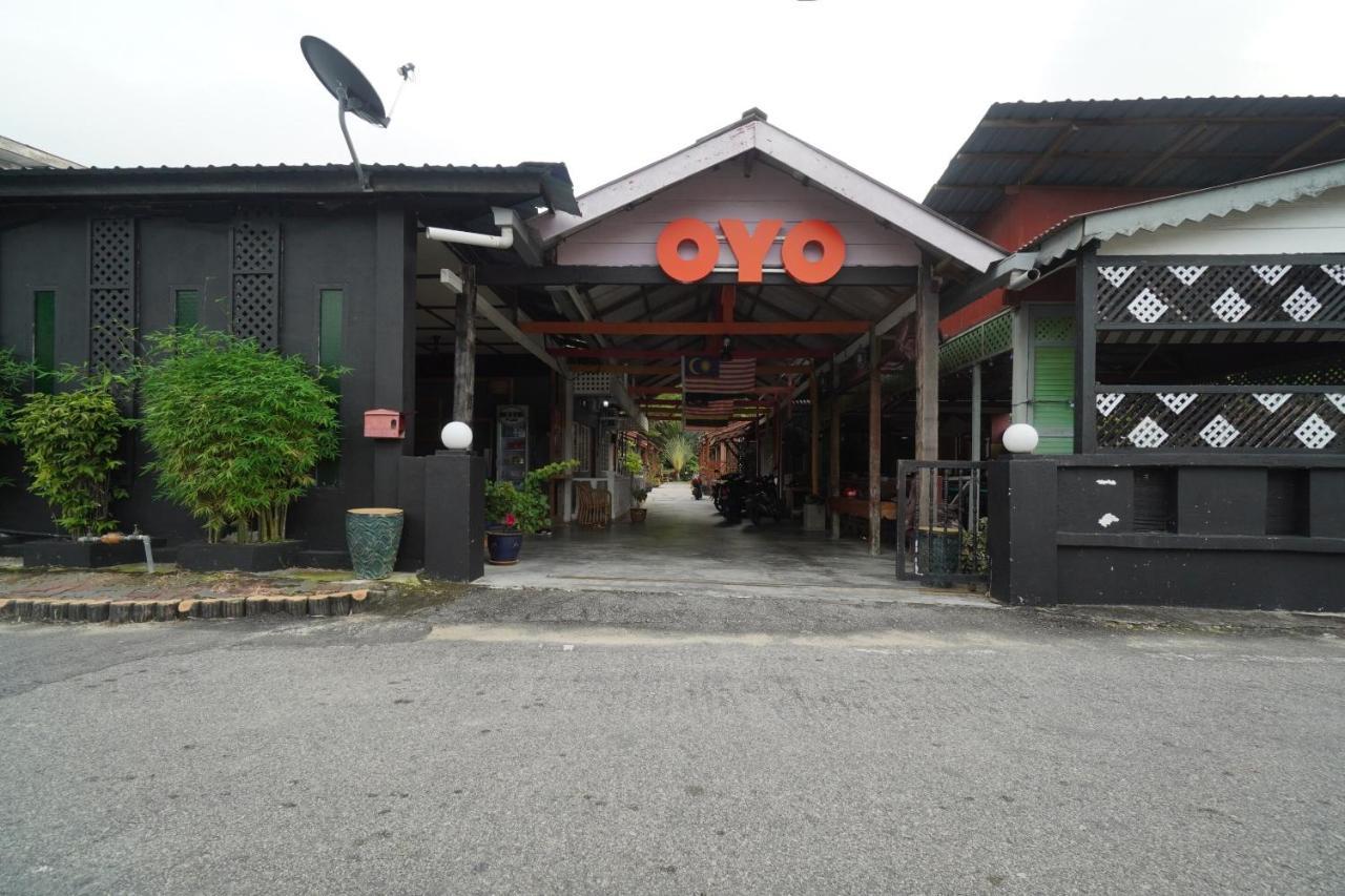 Oyo 89646 Panvill Resort Kampong Pasir Bogak Ngoại thất bức ảnh