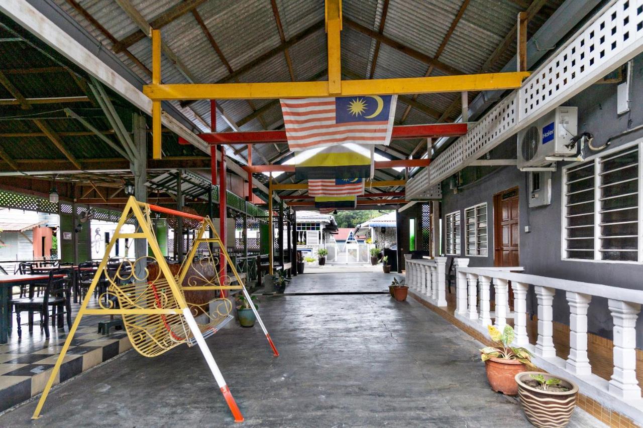 Oyo 89646 Panvill Resort Kampong Pasir Bogak Ngoại thất bức ảnh
