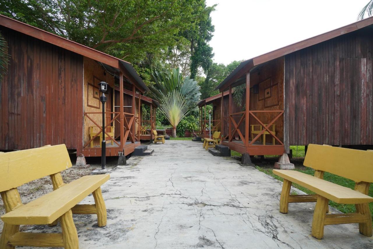 Oyo 89646 Panvill Resort Kampong Pasir Bogak Ngoại thất bức ảnh