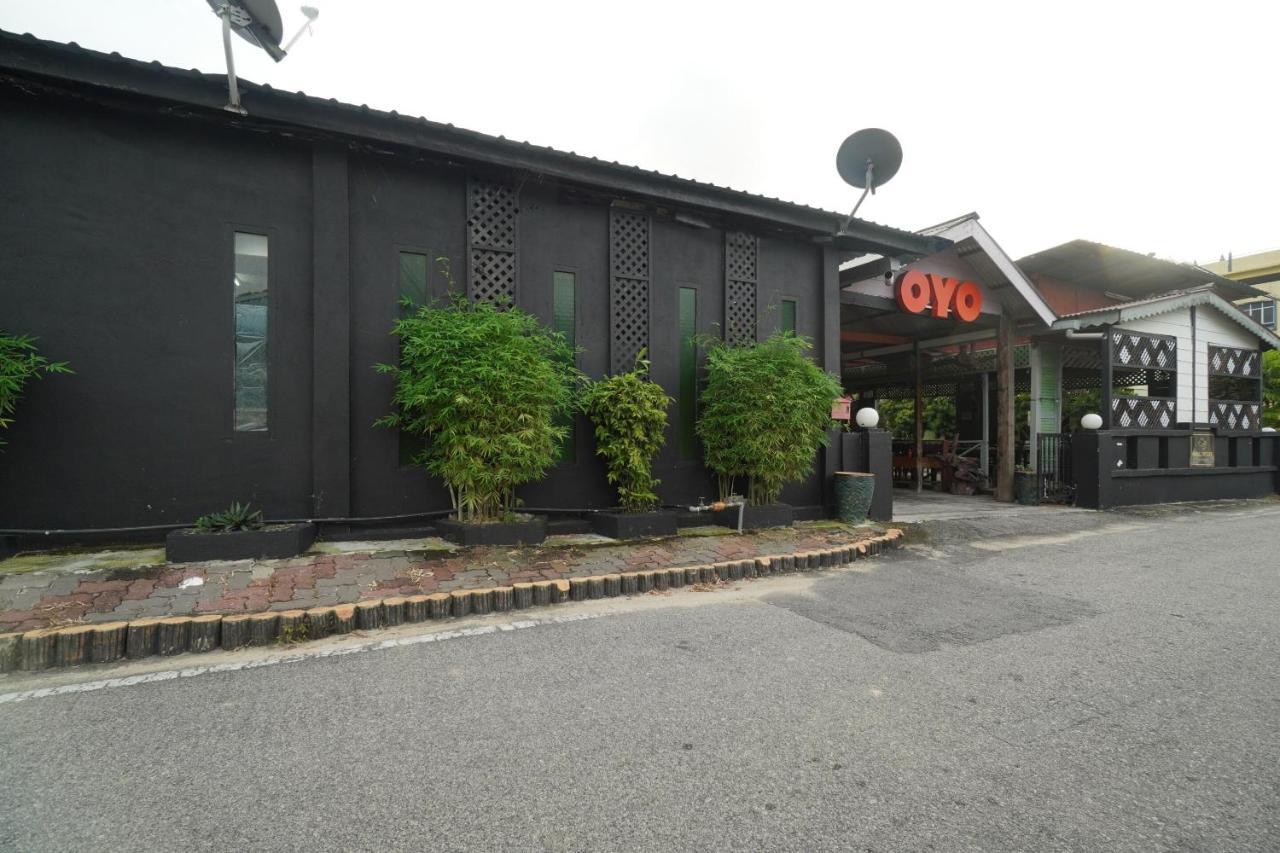 Oyo 89646 Panvill Resort Kampong Pasir Bogak Ngoại thất bức ảnh