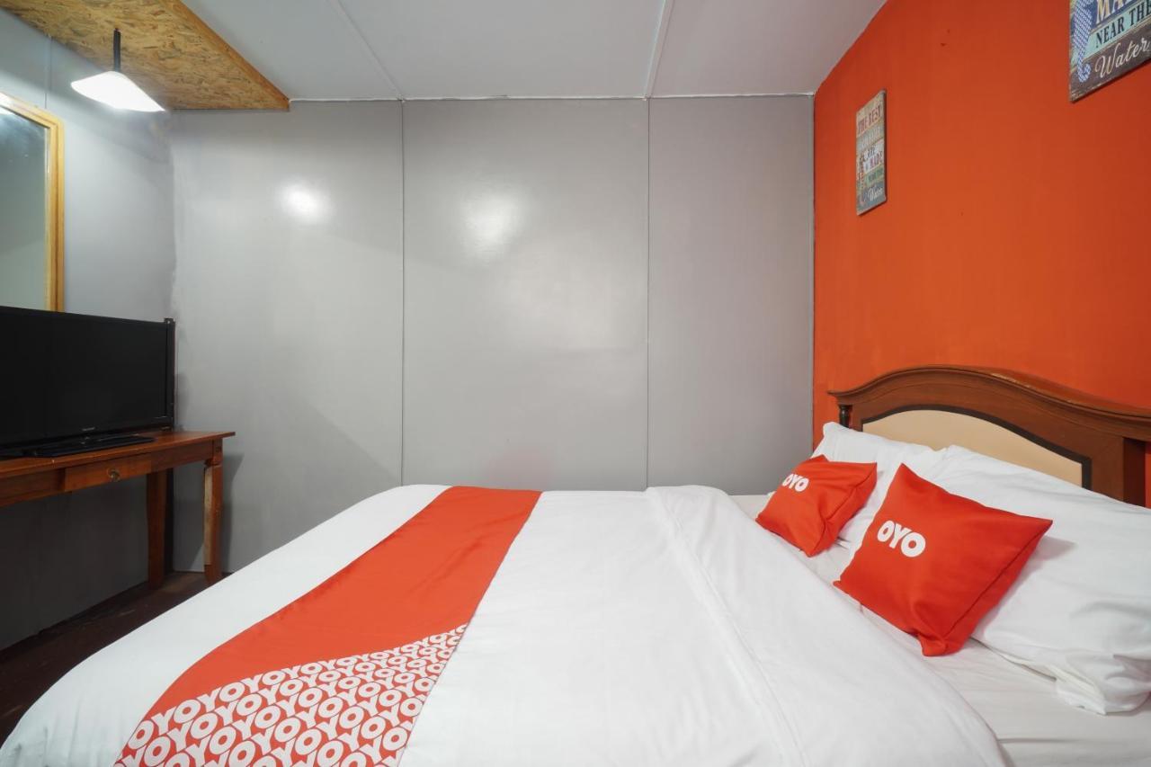 Oyo 89646 Panvill Resort Kampong Pasir Bogak Ngoại thất bức ảnh