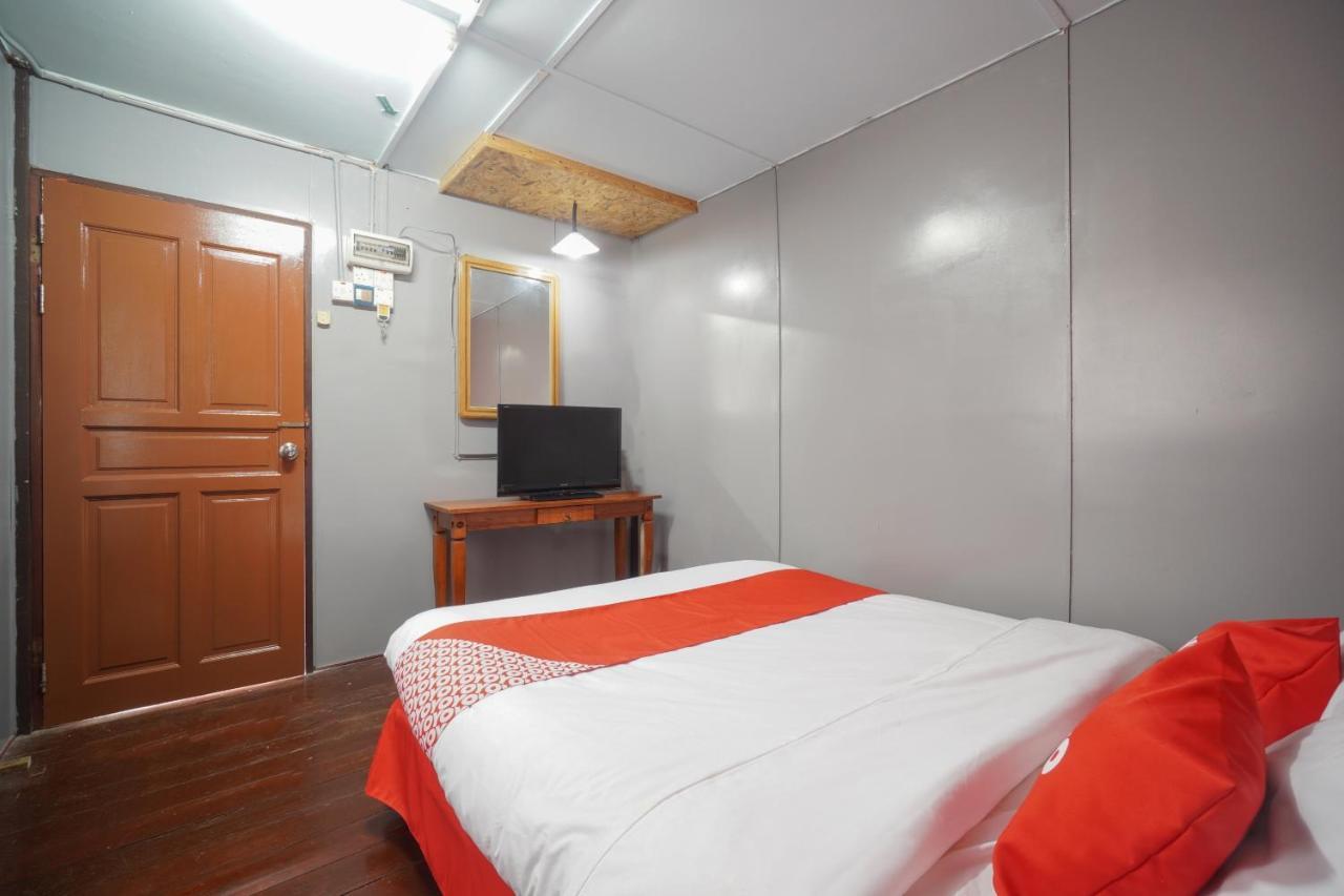Oyo 89646 Panvill Resort Kampong Pasir Bogak Ngoại thất bức ảnh