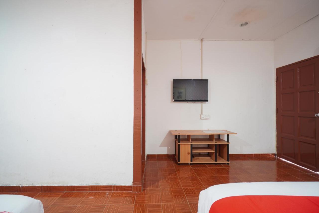 Oyo 89646 Panvill Resort Kampong Pasir Bogak Ngoại thất bức ảnh