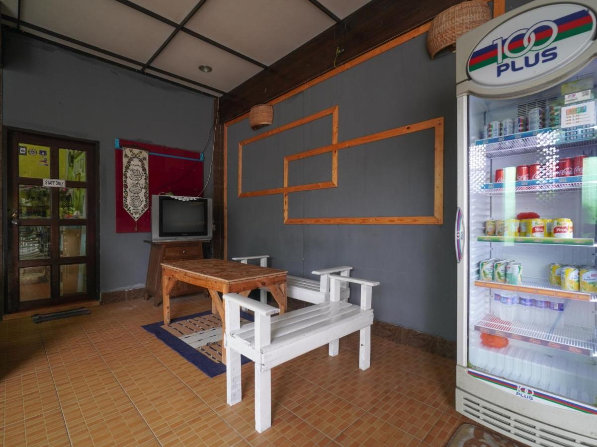 Oyo 89646 Panvill Resort Kampong Pasir Bogak Ngoại thất bức ảnh